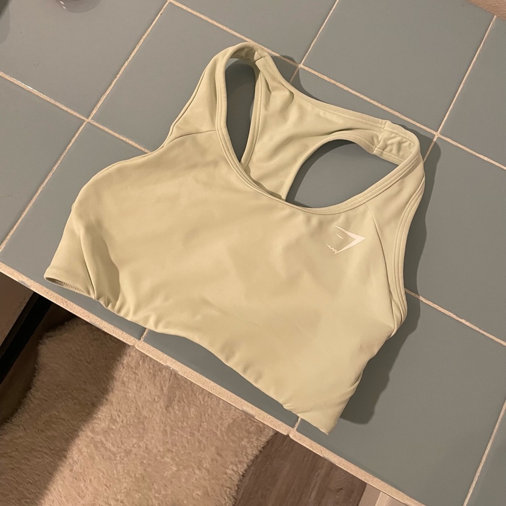 Gym shark sports bra size small